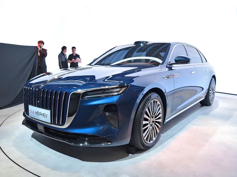 Hongqi H9 PHEV ขับเคลื่อนด้วยปลั๊ก 2.0T ในระบบส่งกำลังไฮบริดและติดตั้งระบบกันสะเทือนที่ใช้งานอยู่จะเปิดตัวในช่วงครึ่งหลังของปี 2568
